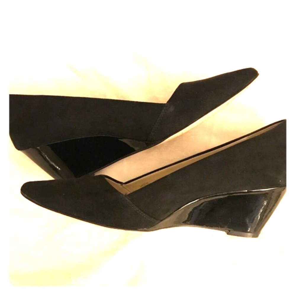 Calvin Klein point toe wedges like new 7.5!
